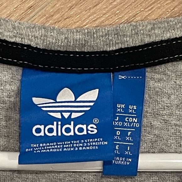 Vintage Adidas Graphic Tee - Picture 4 of 5